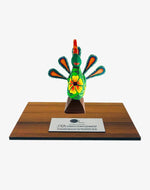 Trofeo con alebrije mediano 2021 - Ambiente Mexicano