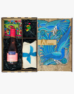 Cajas de regalo con vino y chocolates_Ambiente Mexicano